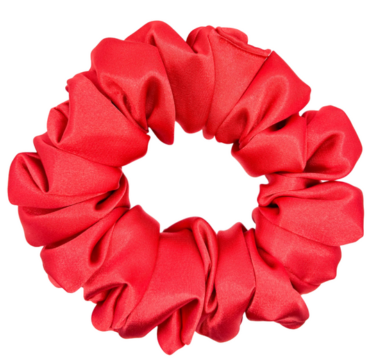 Dreamy Satin Scrunchie (Ichigo)